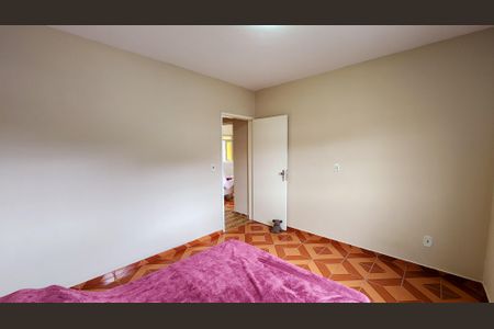 Casa à venda com 175m², 2 quartos e 2 vagas Casa à venda com 175m², 2 quartos e 2 vagasQuarto 2