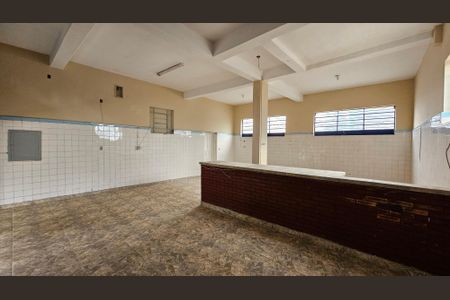 Casa à venda com 175m², 2 quartos e 2 vagas Casa à venda com 175m², 2 quartos e 2 vagasÁrea Externa