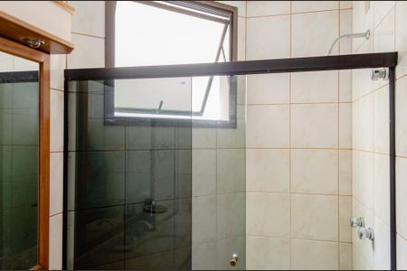 Apartamento para alugar com 380m², 3 quartos e 2 vagas Apartamento para alugar com 380m², 3 quartos e 2 vagasSuíte 02 Banheiro