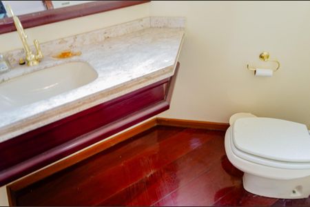 Apartamento para alugar com 380m², 3 quartos e 2 vagas Apartamento para alugar com 380m², 3 quartos e 2 vagasLavabo