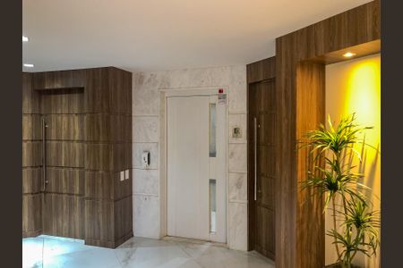 Apartamento para alugar com 380m², 3 quartos e 2 vagas Apartamento para alugar com 380m², 3 quartos e 2 vagasÁrea Comum