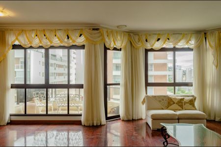 Apartamento para alugar com 380m², 3 quartos e 2 vagas Apartamento para alugar com 380m², 3 quartos e 2 vagasSala Estar