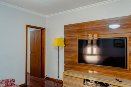 Apartamento para alugar com 380m², 3 quartos e 2 vagas Apartamento para alugar com 380m², 3 quartos e 2 vagasSala TV