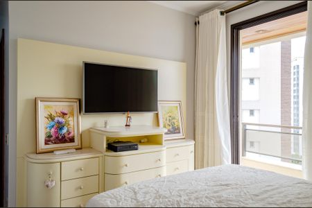 Apartamento para alugar com 380m², 3 quartos e 2 vagas Apartamento para alugar com 380m², 3 quartos e 2 vagasSuíte Master