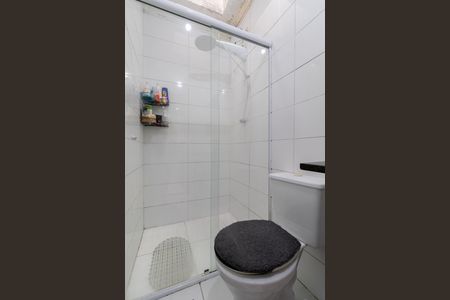 Casa à venda com 90m², 2 quartos e 2 vagas Casa à venda com 90m², 2 quartos e 2 vagasBanheiro