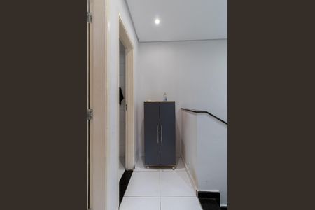 Casa à venda com 90m², 2 quartos e 2 vagas Casa à venda com 90m², 2 quartos e 2 vagasCorredor