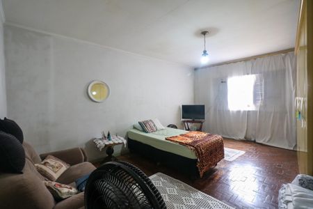 Casa à venda com 183m², 2 quartos e 5 vagas Casa à venda com 183m², 2 quartos e 5 vagasQuarto 1