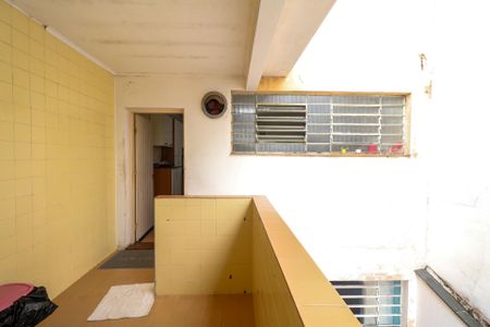 Casa à venda com 183m², 2 quartos e 5 vagas Casa à venda com 183m², 2 quartos e 5 vagasÁrea de Serviço 1