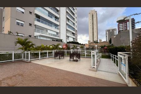 Apartamento à venda com 92m², 2 quartos e 3 vagas