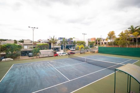 Casa de condomínio à venda com 268m², 3 quartos e 4 vagas Casa de condomínio à venda com 268m², 3 quartos e 4 vagasÁrea comum - Quadra