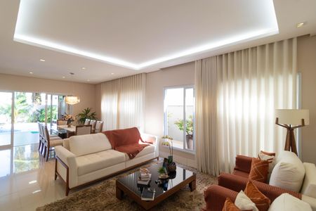 Casa de condomínio à venda com 268m², 3 quartos e 4 vagas Casa de condomínio à venda com 268m², 3 quartos e 4 vagasSala