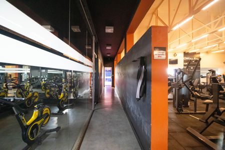 Casa de condomínio à venda com 268m², 3 quartos e 4 vagas Casa de condomínio à venda com 268m², 3 quartos e 4 vagasÁrea comum - Academia