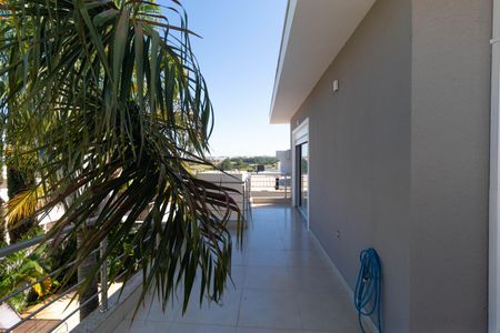 Casa de condomínio à venda com 268m², 3 quartos e 4 vagas Casa de condomínio à venda com 268m², 3 quartos e 4 vagasSacada da Suíte 03