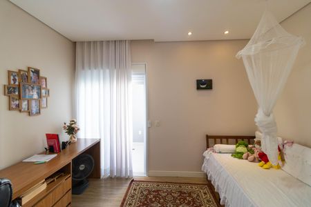 Casa de condomínio à venda com 268m², 3 quartos e 4 vagas Casa de condomínio à venda com 268m², 3 quartos e 4 vagasSuíte 02