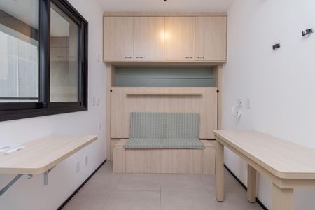 Apartamento para alugar com 23m², 1 quarto e 1 vaga Apartamento para alugar com 23m², 1 quarto e 1 vagaStudio