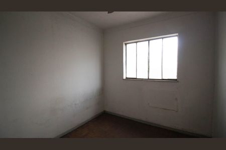 Casa à venda com 180m², 4 quartos e 1 vaga Casa à venda com 180m², 4 quartos e 1 vagaQuarto 4