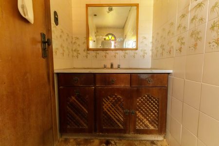 Casa para alugar com 500m², 7 quartos e 2 vagas Casa para alugar com 500m², 7 quartos e 2 vagasBanheiro da Suíte 6