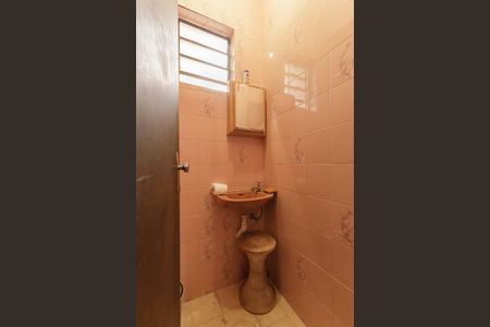 Casa para alugar com 500m², 7 quartos e 2 vagas Casa para alugar com 500m², 7 quartos e 2 vagasBanheiro