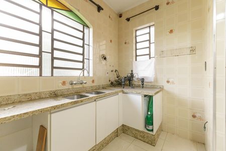 Casa para alugar com 500m², 7 quartos e 2 vagas Casa para alugar com 500m², 7 quartos e 2 vagasCozinha