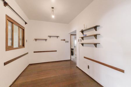 Casa para alugar com 500m², 7 quartos e 2 vagas Casa para alugar com 500m², 7 quartos e 2 vagasCorredor