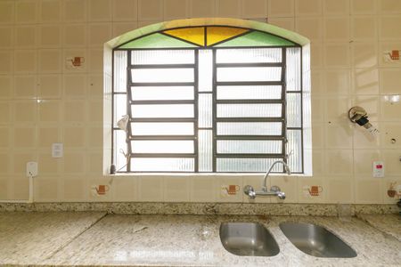 Casa para alugar com 500m², 7 quartos e 2 vagas Casa para alugar com 500m², 7 quartos e 2 vagasCozinha