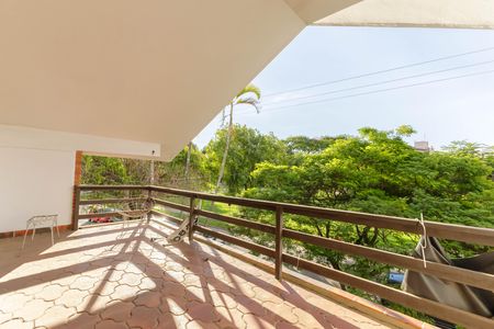 Casa para alugar com 500m², 7 quartos e 2 vagas Casa para alugar com 500m², 7 quartos e 2 vagasSacada