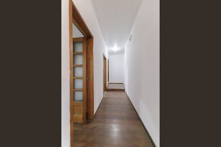 Casa para alugar com 500m², 7 quartos e 2 vagas Casa para alugar com 500m², 7 quartos e 2 vagasCorredor