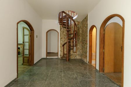 Casa para alugar com 500m², 7 quartos e 2 vagas Casa para alugar com 500m², 7 quartos e 2 vagasSala 1