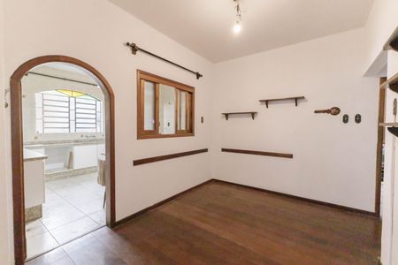 Casa para alugar com 500m², 7 quartos e 2 vagas Casa para alugar com 500m², 7 quartos e 2 vagasCorredor