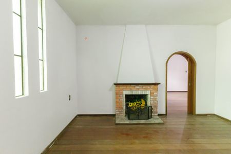 Casa para alugar com 500m², 7 quartos e 2 vagas Casa para alugar com 500m², 7 quartos e 2 vagasSala 3