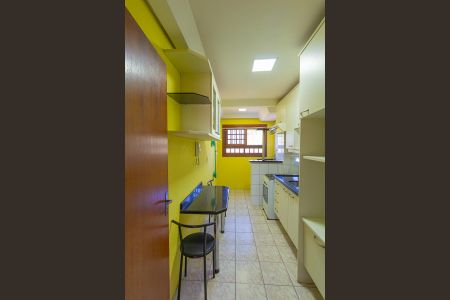 Apartamento à venda com 54m², 1 quarto e 1 vaga Apartamento à venda com 54m², 1 quarto e 1 vagaCozinha e Área de Serviço