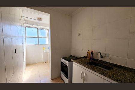 Apartamento para alugar com 60m², 2 quartos e 1 vaga Apartamento para alugar com 60m², 2 quartos e 1 vagaCozinha e Área de Serviço