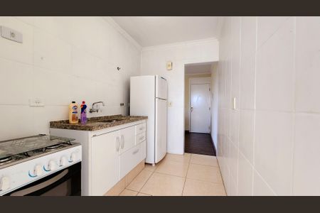 Apartamento para alugar com 60m², 2 quartos e 1 vaga Apartamento para alugar com 60m², 2 quartos e 1 vagaCozinha e Área de Serviço