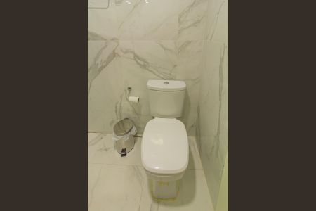 Apartamento à venda com 107m², 3 quartos e 1 vaga Apartamento à venda com 107m², 3 quartos e 1 vagaBanheiro Social