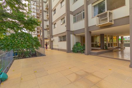 Apartamento à venda com 107m², 3 quartos e 1 vaga Apartamento à venda com 107m², 3 quartos e 1 vagaÁrea comum