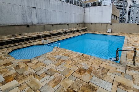 Apartamento para alugar com 90m², 3 quartos e 2 vagas Apartamento para alugar com 90m², 3 quartos e 2 vagasÁrea comum - Piscina