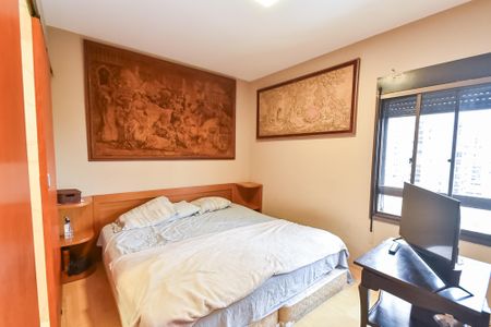 Apartamento para alugar com 90m², 3 quartos e 2 vagas Apartamento para alugar com 90m², 3 quartos e 2 vagasSuíte