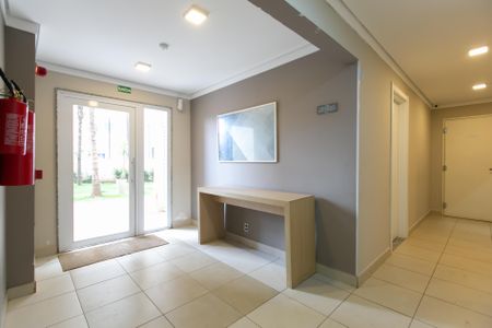 Apartamento para alugar com 32m², 2 quartos e sem vaga Apartamento para alugar com 32m², 2 quartos e sem vagaÁrea comum - Hall de Entrada