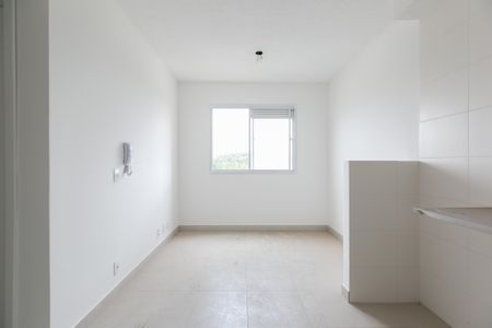 Apartamento para alugar com 32m², 2 quartos e sem vaga Apartamento para alugar com 32m², 2 quartos e sem vagaSala