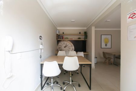 Apartamento para alugar com 32m², 2 quartos e sem vaga Apartamento para alugar com 32m², 2 quartos e sem vagaÁrea comum - Área de Estudo