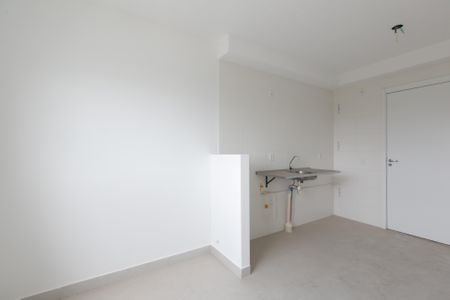 Apartamento para alugar com 32m², 2 quartos e sem vaga Apartamento para alugar com 32m², 2 quartos e sem vagaSala - Cozinha