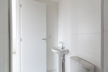 Apartamento para alugar com 32m², 2 quartos e sem vaga Apartamento para alugar com 32m², 2 quartos e sem vagaBanheiro