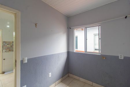 Casa para alugar com 50m², 1 quarto e sem vaga Casa para alugar com 50m², 1 quarto e sem vagaSala