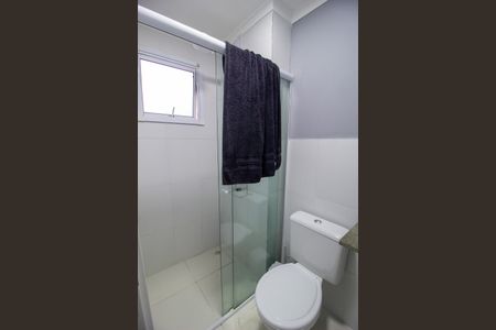 Apartamento para alugar com 57m², 2 quartos e 1 vaga Apartamento para alugar com 57m², 2 quartos e 1 vagaBanheiro da Suíte