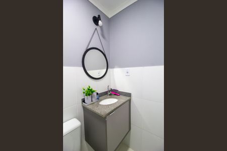 Apartamento para alugar com 57m², 2 quartos e 1 vaga Apartamento para alugar com 57m², 2 quartos e 1 vagaBanheiro