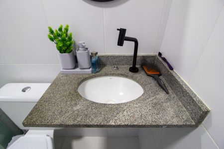 Apartamento para alugar com 57m², 2 quartos e 1 vaga Apartamento para alugar com 57m², 2 quartos e 1 vagaBanheiro da Suíte