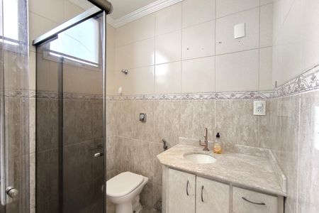 Apartamento à venda com 98m², 3 quartos e 1 vaga Apartamento à venda com 98m², 3 quartos e 1 vagaBanheiro Social