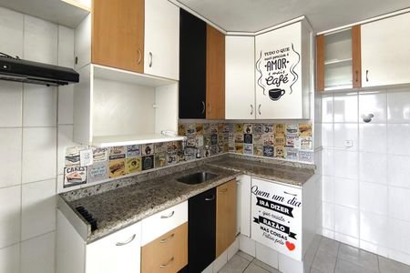 Apartamento à venda com 98m², 3 quartos e 1 vaga Apartamento à venda com 98m², 3 quartos e 1 vagaCozinha