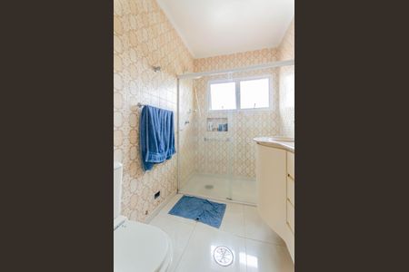 Casa à venda com 300m², 4 quartos e 3 vagas Casa à venda com 300m², 4 quartos e 3 vagasBanheiro Social