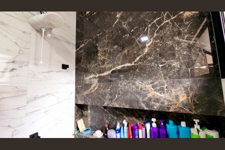 Casa à venda com 99m², 3 quartos e 2 vagas Casa à venda com 99m², 3 quartos e 2 vagasBanheiro do Quarto 1